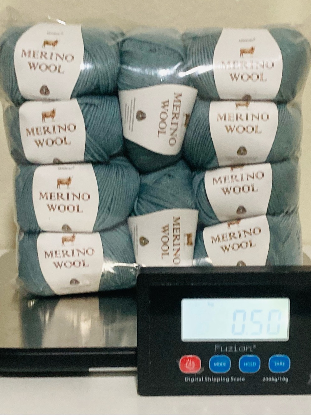 10 NWT (490g+ total) 100% Merino Wool Yarn by Mengchu in Soft Teal